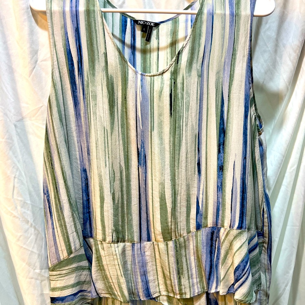 Business casual top, light weight